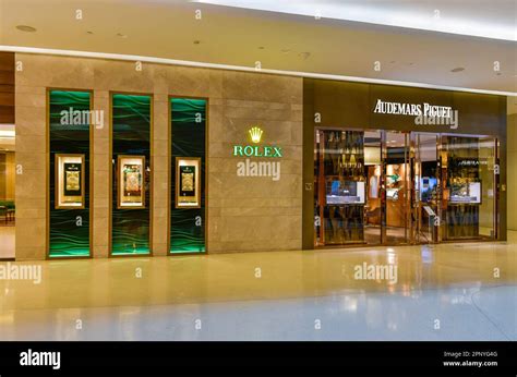 rolex storefront